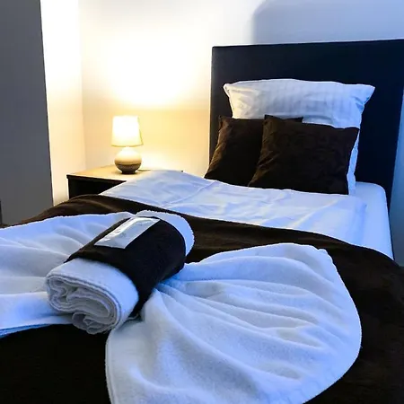 Aranykorona Apartmanhaz *