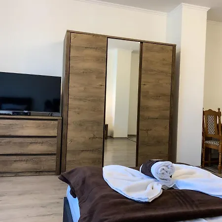 Appartement Aranykorona Apartmanhaz