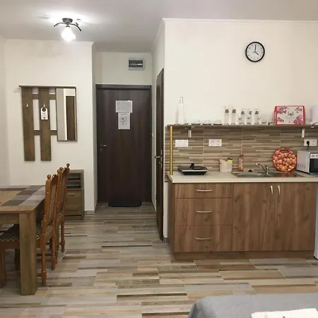 Aranykorona Apartmanhaz * Miskolc