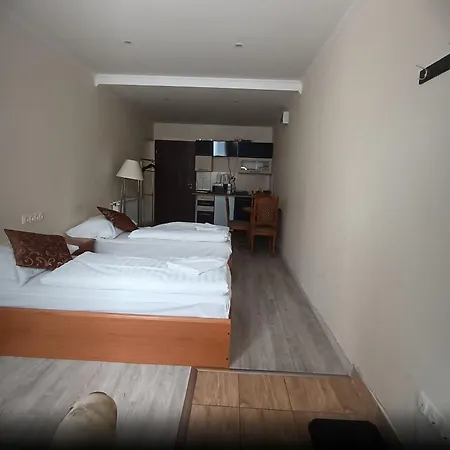 Aranykorona Apartmanhaz