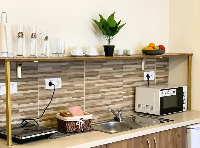 Aranykorona Apartmanhaz Lägenhet Miskolc
