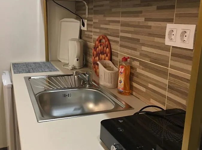 Aranykorona Apartmanhaz Lägenhet *