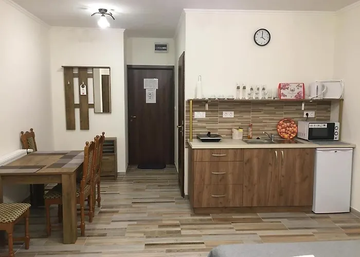 Aranykorona Apartmanhaz * Miskolc